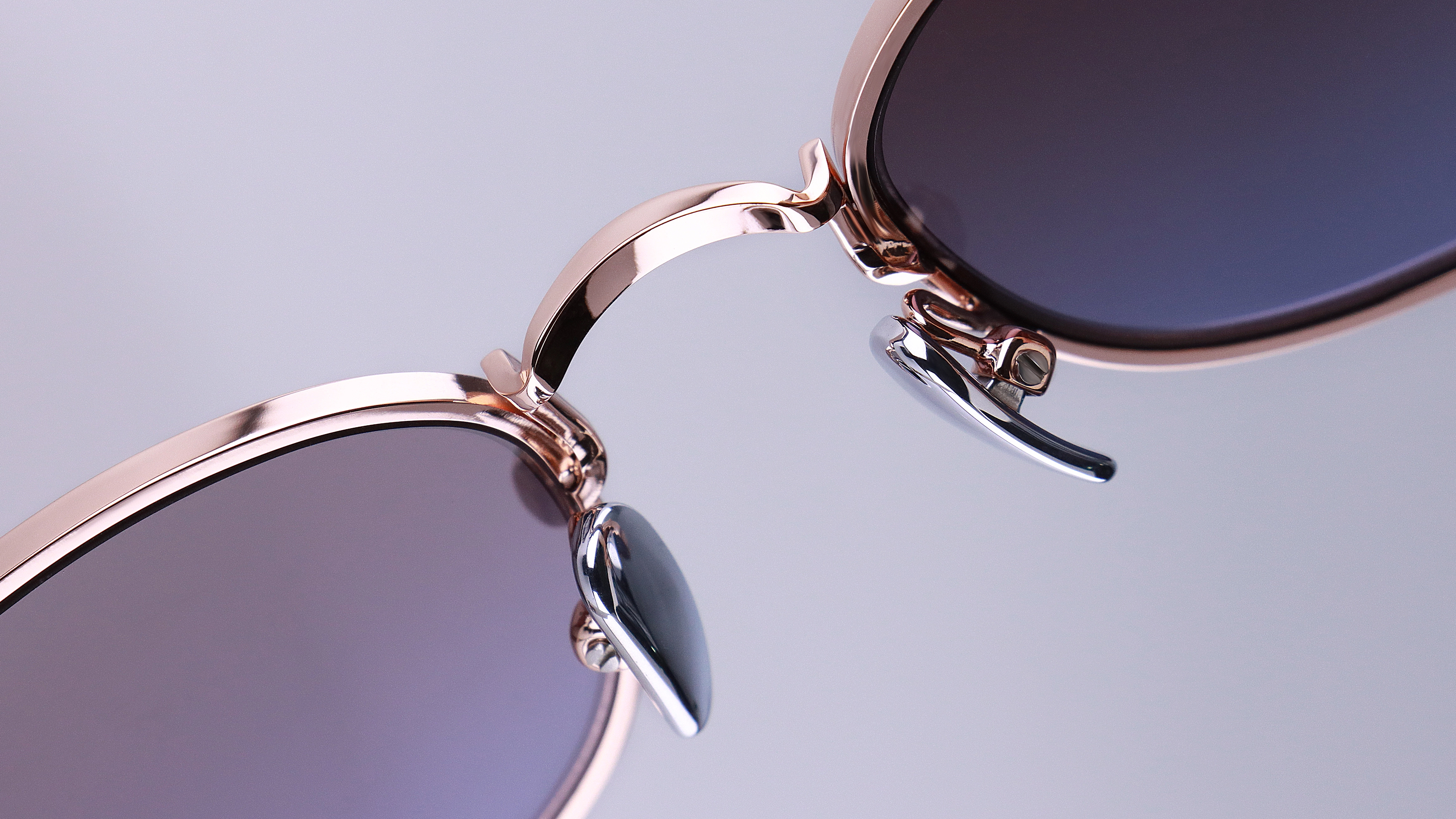 Metal frame nose pad details