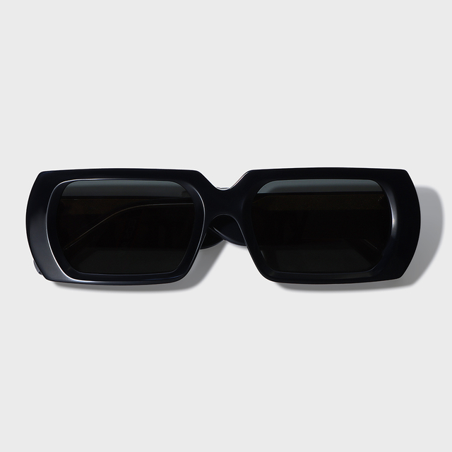 YET124 BLACK