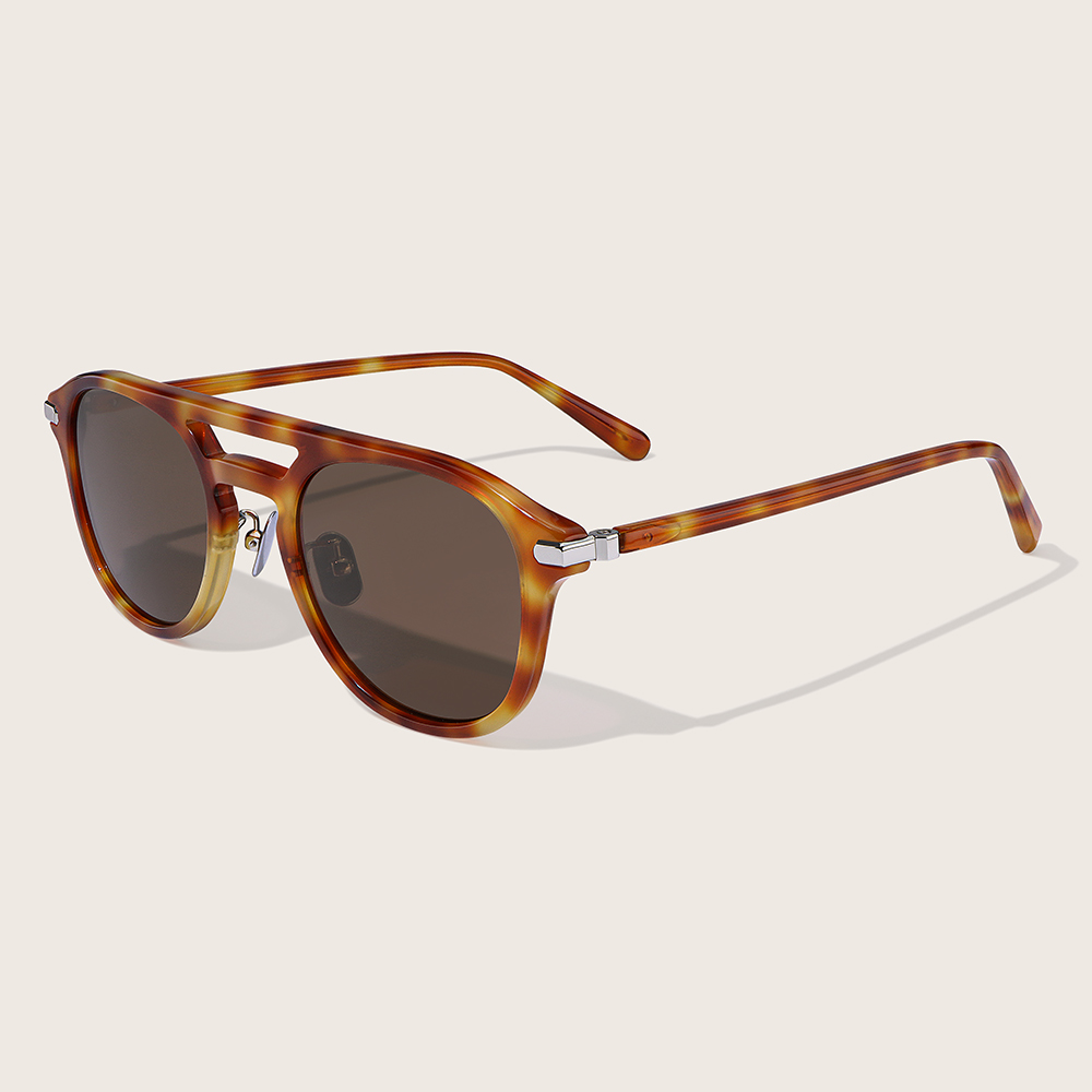 YET344 AMBER TORTOISE